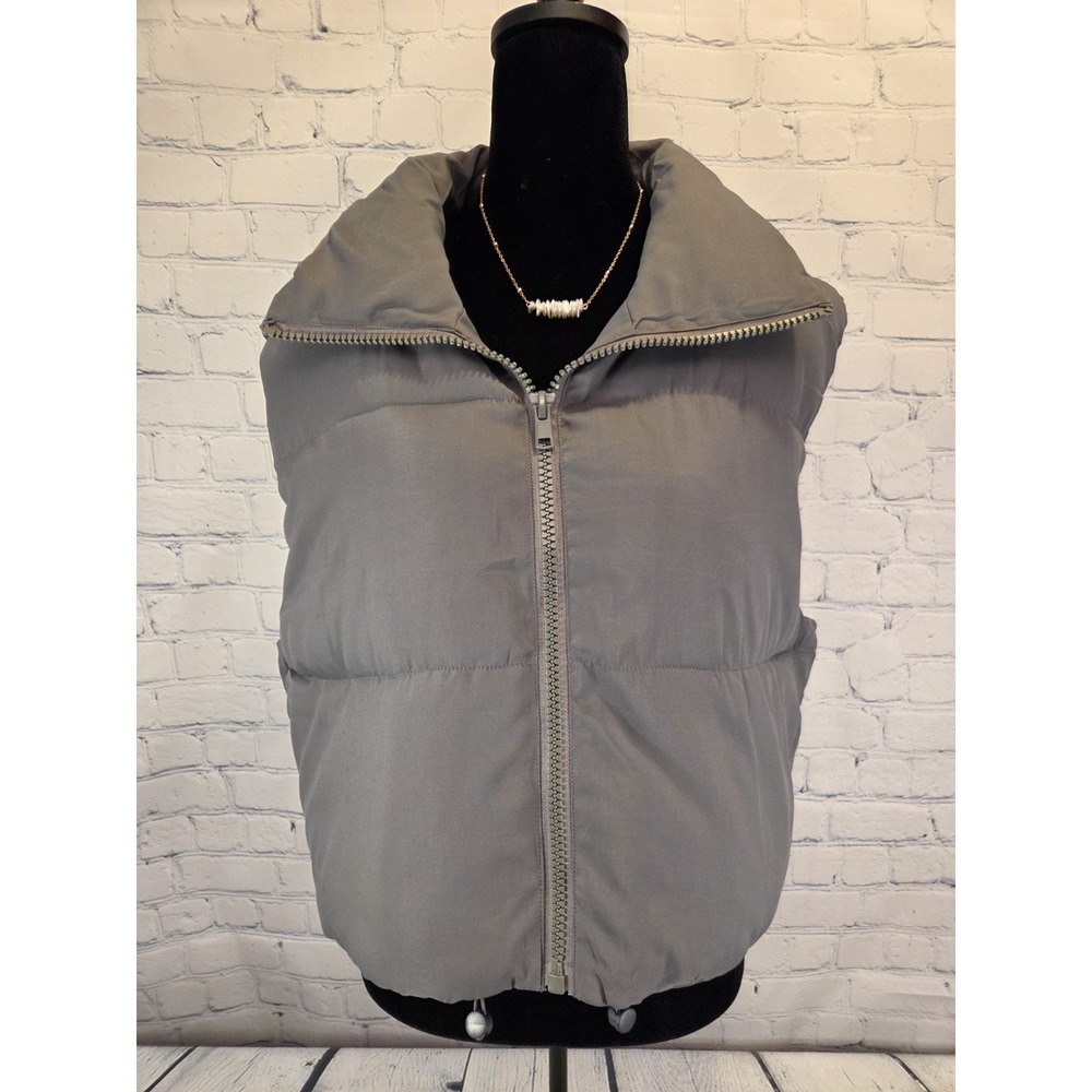 Mirokeety‎  XL Puffer Vest Cropped Gray